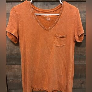 Women’s Tee | Universal Thread Small Burnt Orange